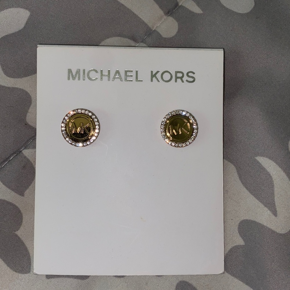 Brand new, never worn